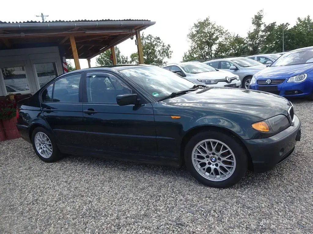 Gebraucht BMW 316 116 PS (85 kW) 2001 Grün Limousine