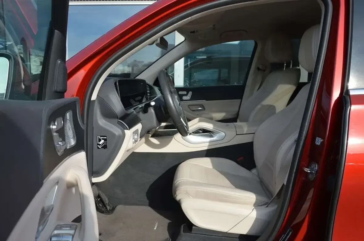 Gebraucht Mercedes GLE400 Exclusive 330 PS (242 kW) 2020 Rot SUV