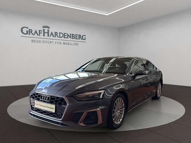 Grau Gebraucht 2020 Audi A5 Sportback Business Limousine | 30.888 € (Guter Preis) - Bild 1/4