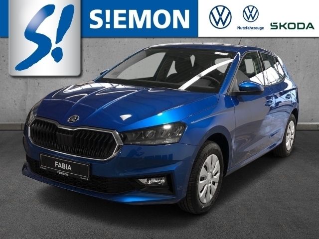 Blau Gebraucht 2024 Skoda Fabia Ambition Limousine | 17.930 € (Guter Preis) - Bild 1/4