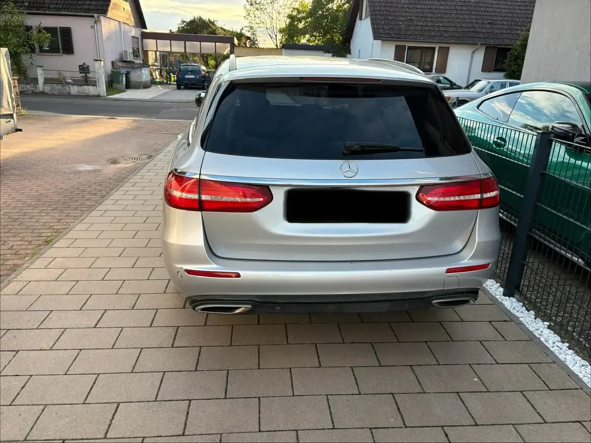 Brugt Mercedes E200 160 HK (117 kW) 2018 Sølv Stationcar