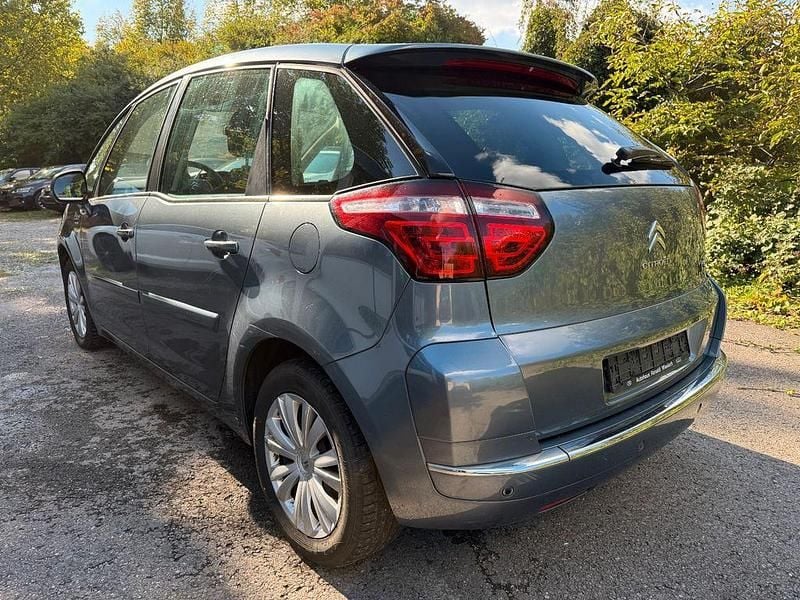Grau Gebraucht 2011 Citroën C4 Picasso Tendance Van / Kleinbus | 1.999 € (Superpreis) - Bild 1/4