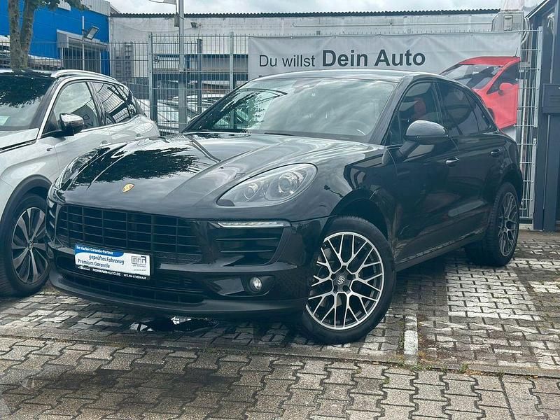 Schwarz Gebraucht 2018 Porsche Macan SUV | 40.990 € (Superpreis) - Bild 1/4