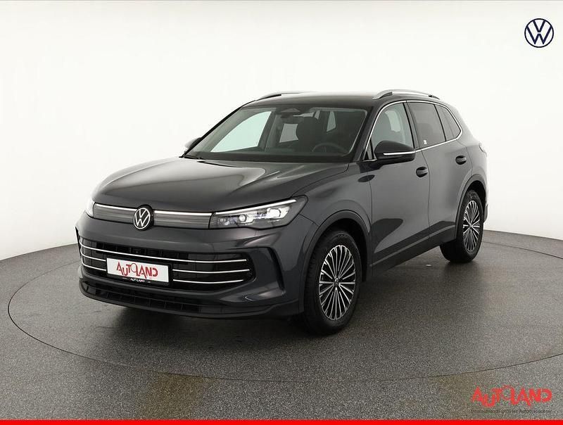 Grau Gebraucht 2025 VW Tiguan SUV | 41.785 € (Teuer) - Bild 1/4