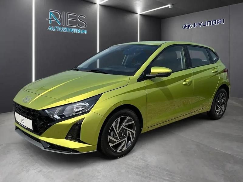Lucid lime Neu 2025 Hyundai i20 Trend Kleinwagen | 21.710 € (Fairer Preis) - Bild 1/1