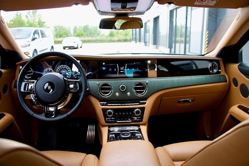 Gebraucht Rolls Royce Ghost 571 PS (419 kW) 2021 Grün Limousine