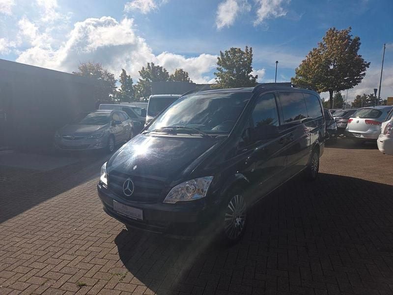 Schwarz Gebraucht 2013 Mercedes Vito Van | 12.999 € (Fairer Preis) - Bild 1/4