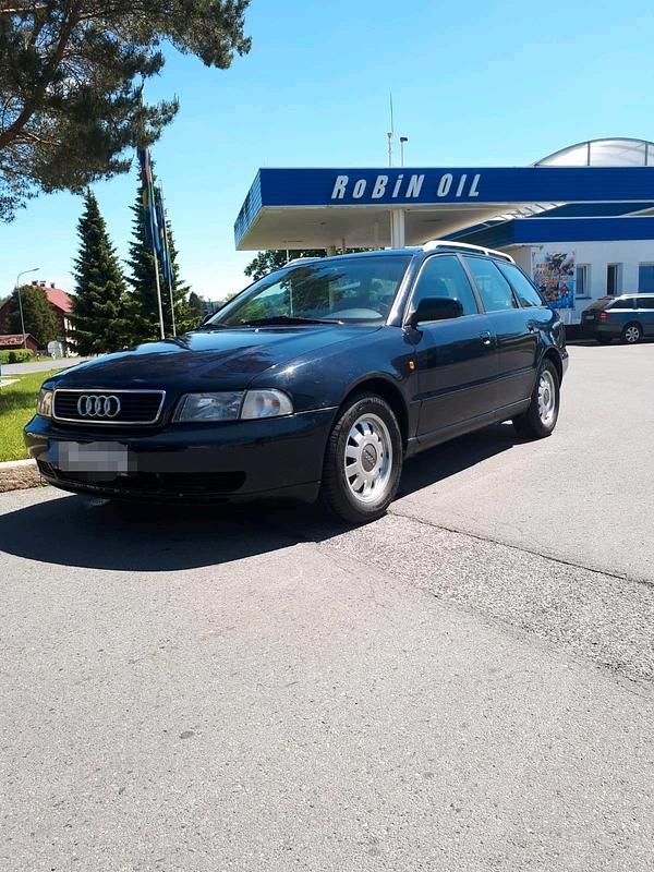 Blau Gebraucht 1998 Audi A4 Kombi | 1.500 € (Superpreis) - Bild 1/4