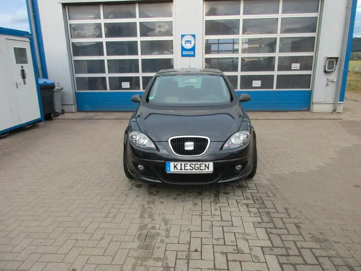 Gebraucht Seat Altea 102 PS (75 kW) 2009 Schwarz Van / Kleinbus