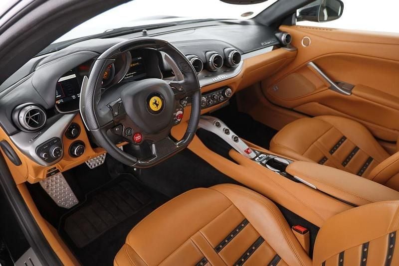 Gebraucht Ferrari F12 736 PS (541 kW) 2015 Schwarz Coupé