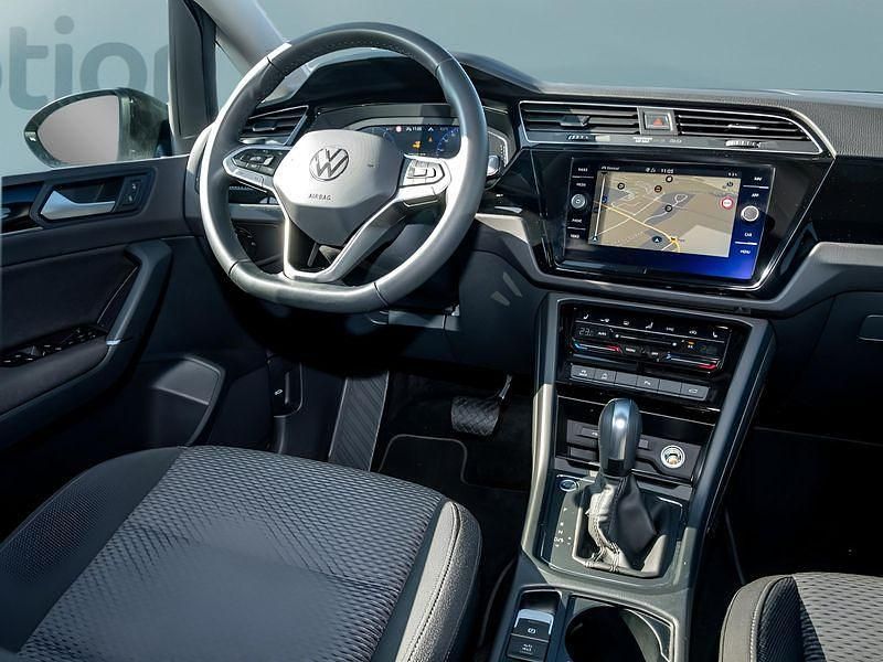 Gebraucht VW Touran 150 PS (110 kW) 2025 Schwarz Van / Kleinbus