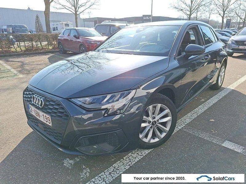 Gebraucht Audi A3 116 PS (85 kW) 2021 Grau Limousine