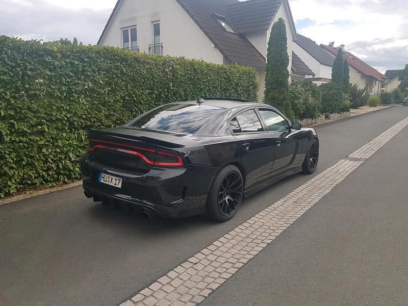 Gebraucht Dodge Charger 492 PS (361 kW) 2017 Schwarz Limousine