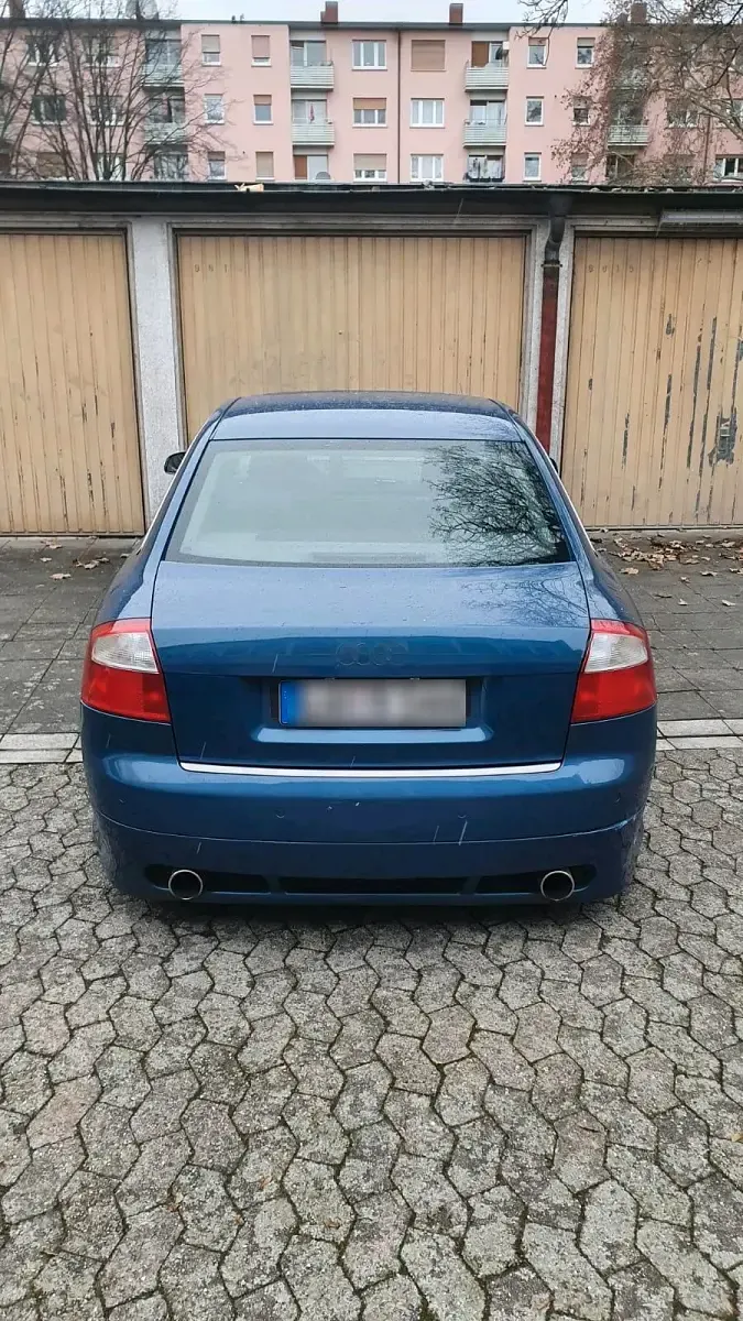 Gebraucht Audi A4 170 PS (125 kW) 2004 Blau Limousine