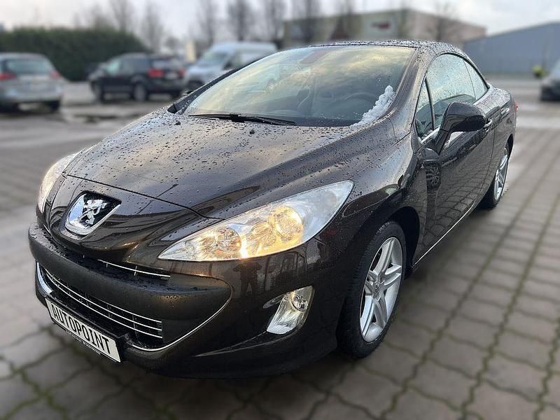 Gebraucht Peugeot 308 CC Premium 120 PS (88 kW) 2009 Terre d'ombre Cabrio