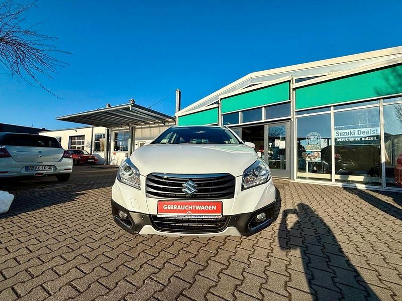 Gebraucht Suzuki SX4 S-Cross 120 PS (88 kW) 2015 Weiß SUV