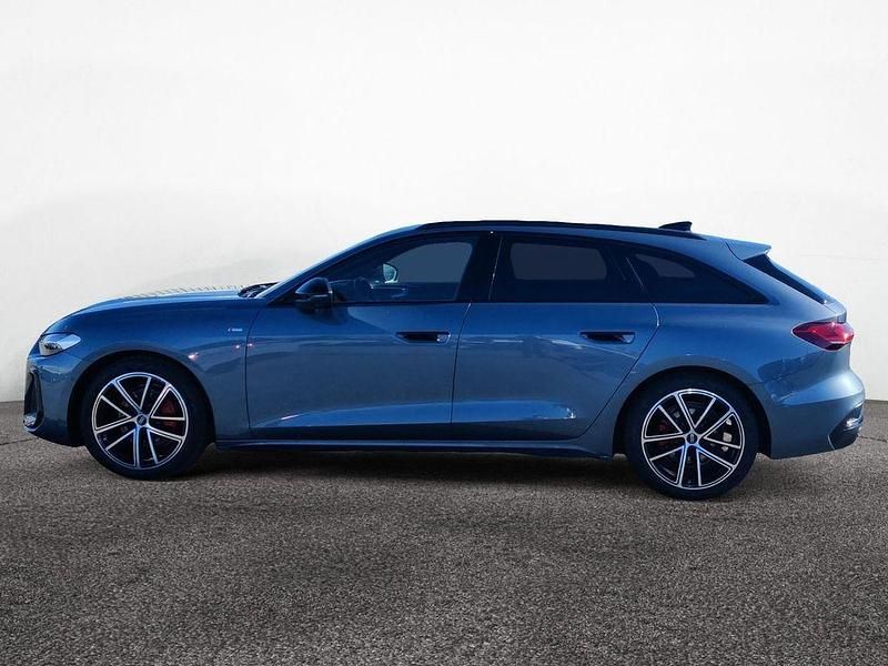 Gebraucht Audi A5 S-Line 204 PS (150 kW) 2025 Horizontblau metallic Kombi