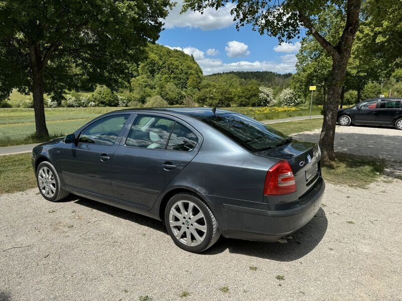 Gebraucht Skoda Octavia LAURIN & KLEMENT 140 PS (102 kW) 2008 Grau Limousine