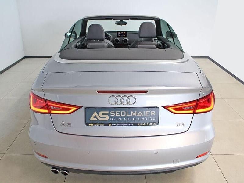 Gebraucht Audi A3 Ambition 150 PS (110 kW) 2015 Florettsilber Cabrio