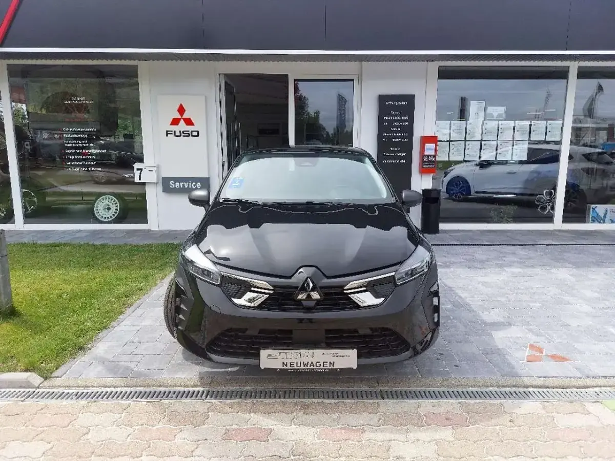 Neu Mitsubishi Colt Basis 67 PS (49 kW) 2025 Onyxschwarz Kleinwagen