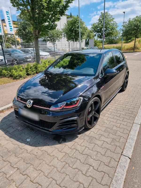 Schwarz Gebraucht 2019 VW Golf VII GTI Limousine | 24.300 € - Bild 1/4