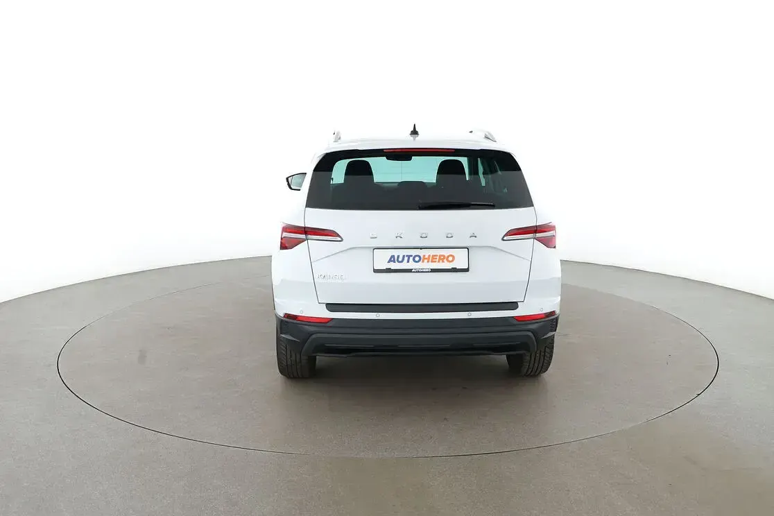 Gebraucht Skoda Karoq Style 150 PS (110 kW) 2023 Weiß SUV