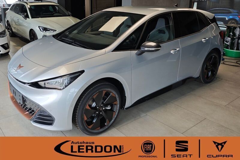 Silber (geyser silver) Neu 2025 Cupra Born Kleinwagen | 39.400 € (Guter Preis) - Bild 1/4