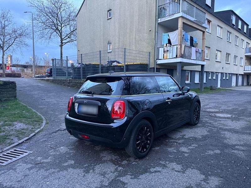 Gebraucht Mini ONE 102 PS (75 kW) 2019 Schwarz Kleinwagen