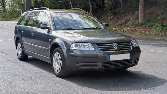 Gebraucht VW Passat Comfortline 116 PS (85 kW) 2001 Grau Kombi