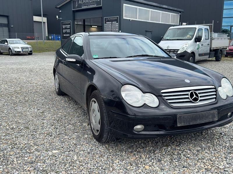 Gebraucht 2001 Mercedes C180 Coupé | 1.890 € (Fairer Preis) - Bild 1/4