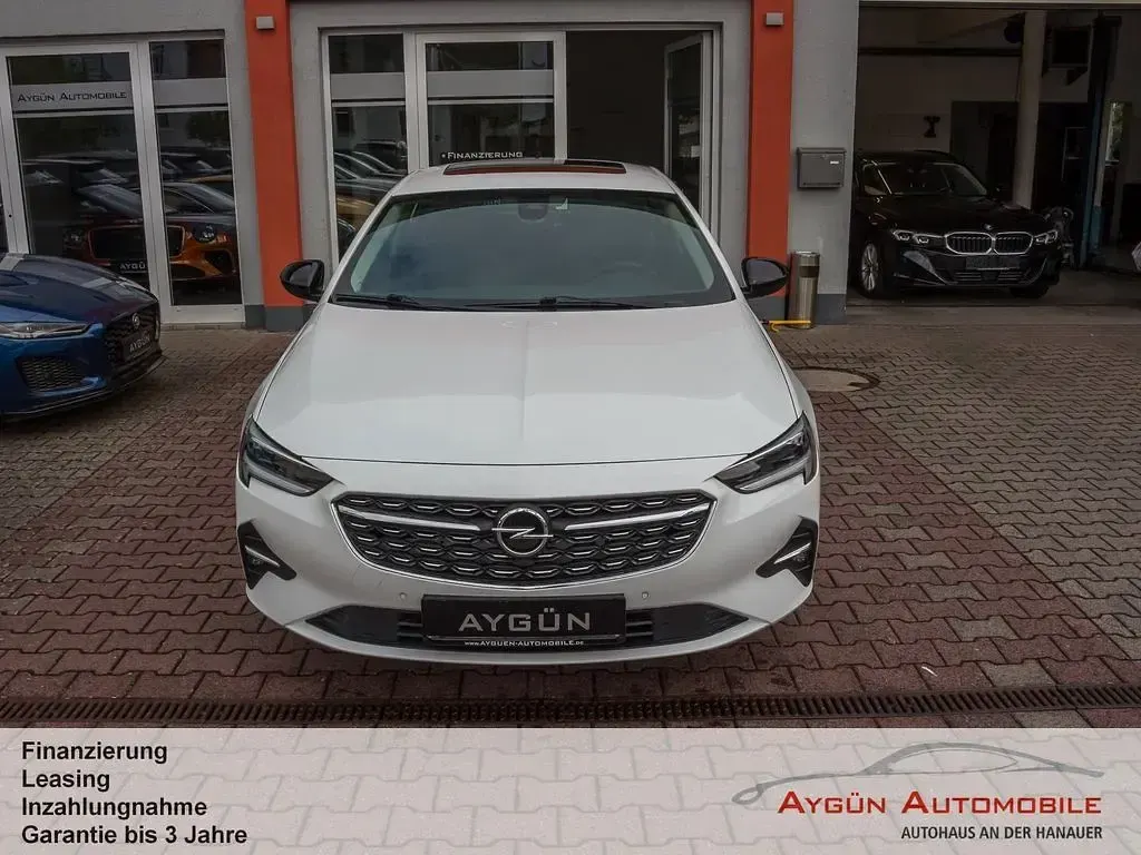 Gebraucht Opel Insignia Business 122 PS (89 kW) 2022 Weiß Limousine
