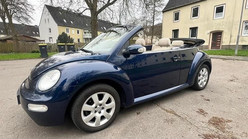 Gebraucht VW New Beetle 102 PS (75 kW) 2003 Blau Kleinwagen