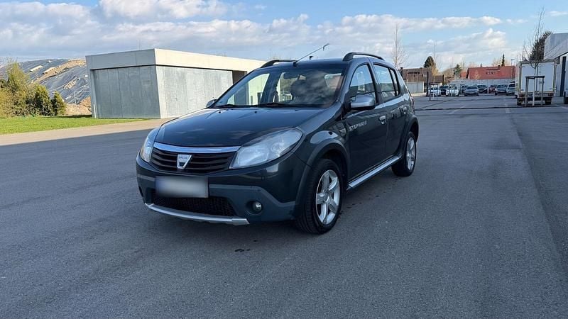 Gebraucht Dacia Sandero Stepway 87 PS (63 kW) 2010 Silber Kleinwagen
