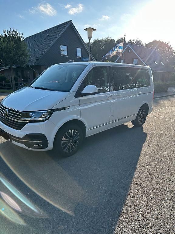Weiß Gebraucht 2020 VW T6.1 Generation Six Van | 43.999 € (Superpreis) - Bild 1/4