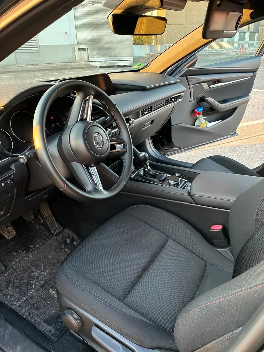 Gebraucht Mazda 3 Homura-Line 186 PS (136 kW) 2023 Blau Kleinwagen