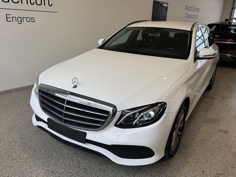 Gebraucht Mercedes E200 150 PS (110 kW) 2017 Weiß Limousine