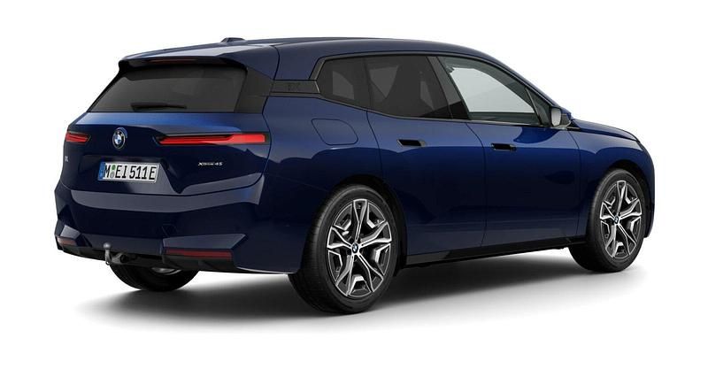 Second-hand BMW iX 300 kW (408 CP) 2025 Albastru SUV