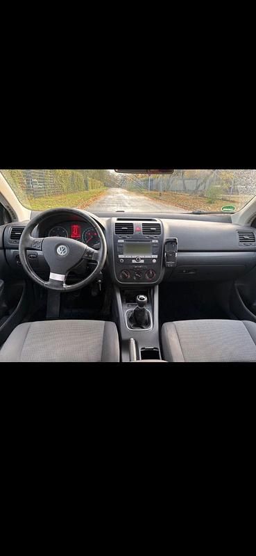 Gebraucht VW Golf V 104 PS (76 kW) 2009 Silber Kombi