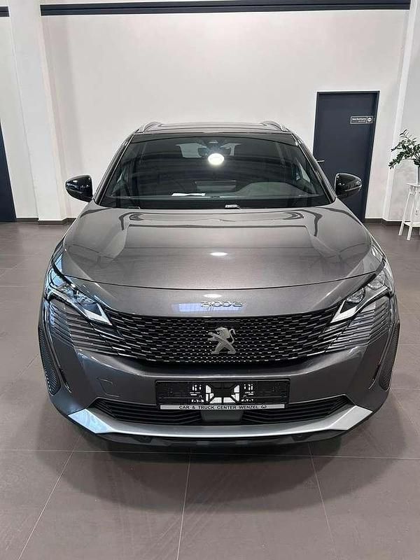 Lackierung platiniumgrau Gebraucht 2023 Peugeot 3008 GT SUV | 35.600 € - Bild 1/4