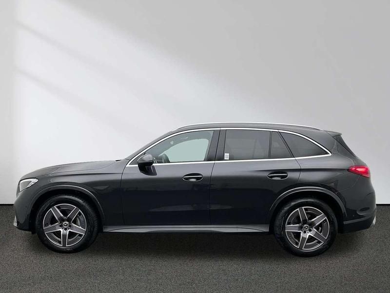 Gebraucht Mercedes GLC300 AMG 269 PS (197 kW) 2024 Grau SUV