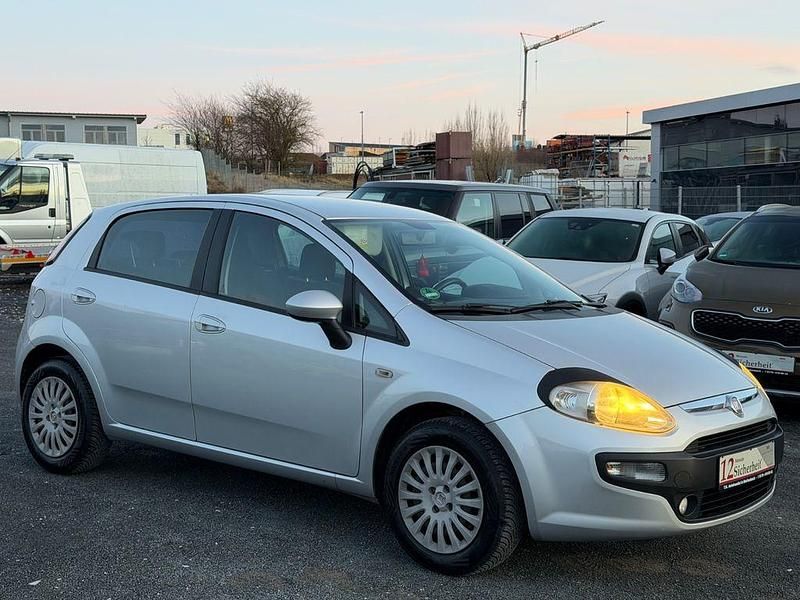 Gebraucht Fiat Punto Evo Dynamic 77 PS (56 kW) 2010 Grün Kleinwagen