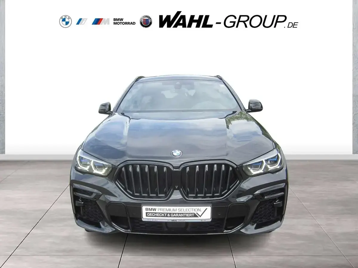 Gebraucht BMW X6 M Sport 286 PS (210 kW) 2023 Saphirschwarz SUV