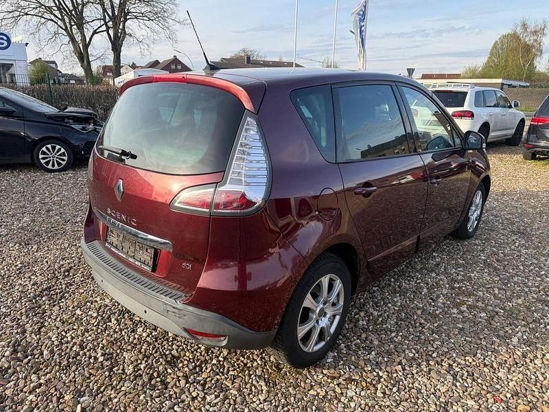 Gebraucht Renault Scénic III Dynamique 110 PS (80 kW) 2013 Rot Van / Kleinbus