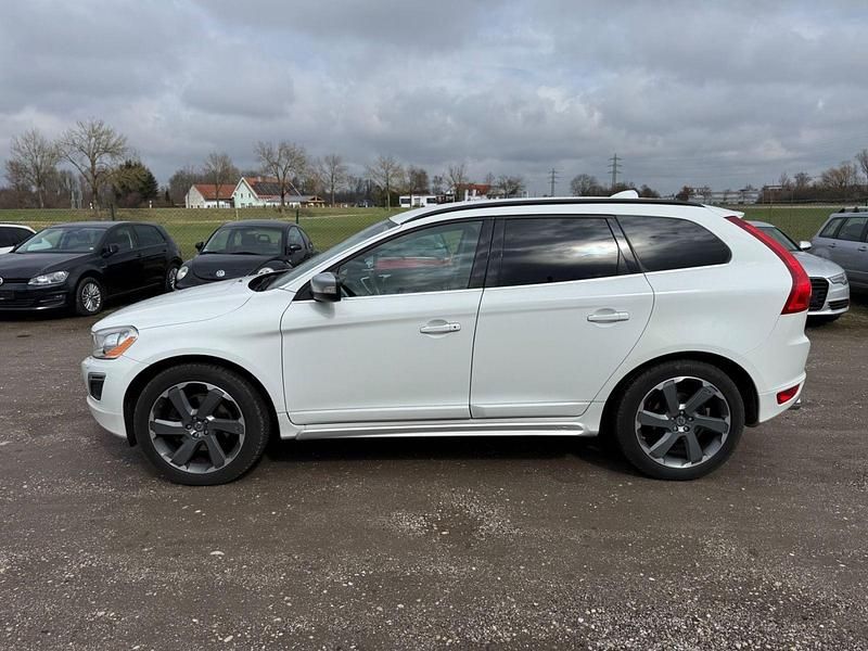 Gebraucht Volvo XC60 R-Design 305 PS (224 kW) 2011 Weiß SUV