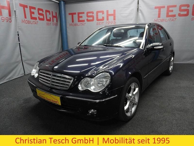 Schwarz Gebraucht 2006 Mercedes C200 Limousine | 3.990 € (Fairer Preis) - Bild 1/3