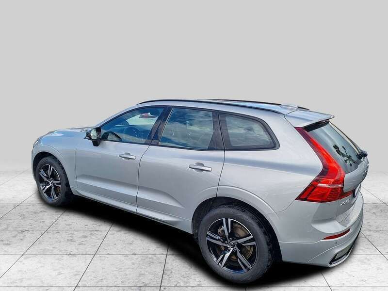Gebraucht Volvo XC60 R-Design 197 PS (144 kW) 2022 Silber SUV