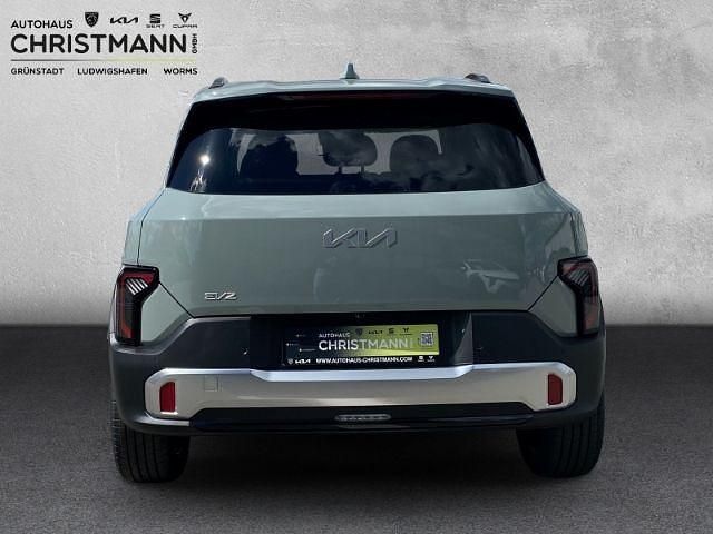 Neu Kia EV2 Earth 108 kW (147 PS) 2026 Grau SUV
