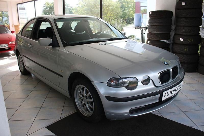 Silber Gebraucht 2003 BMW 316 Compact Advantage Kleinwagen | 2.590 € (Fairer Preis) - Bild 1/4