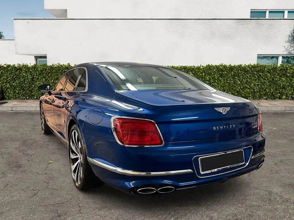 Gebraucht Bentley Flying Spur Mulliner 544 PS (400 kW) 2022 Blau Limousine