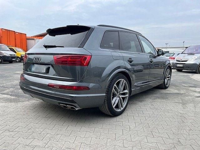 Gebraucht Audi SQ7 Sport 435 PS (319 kW) 2016 Grau SUV